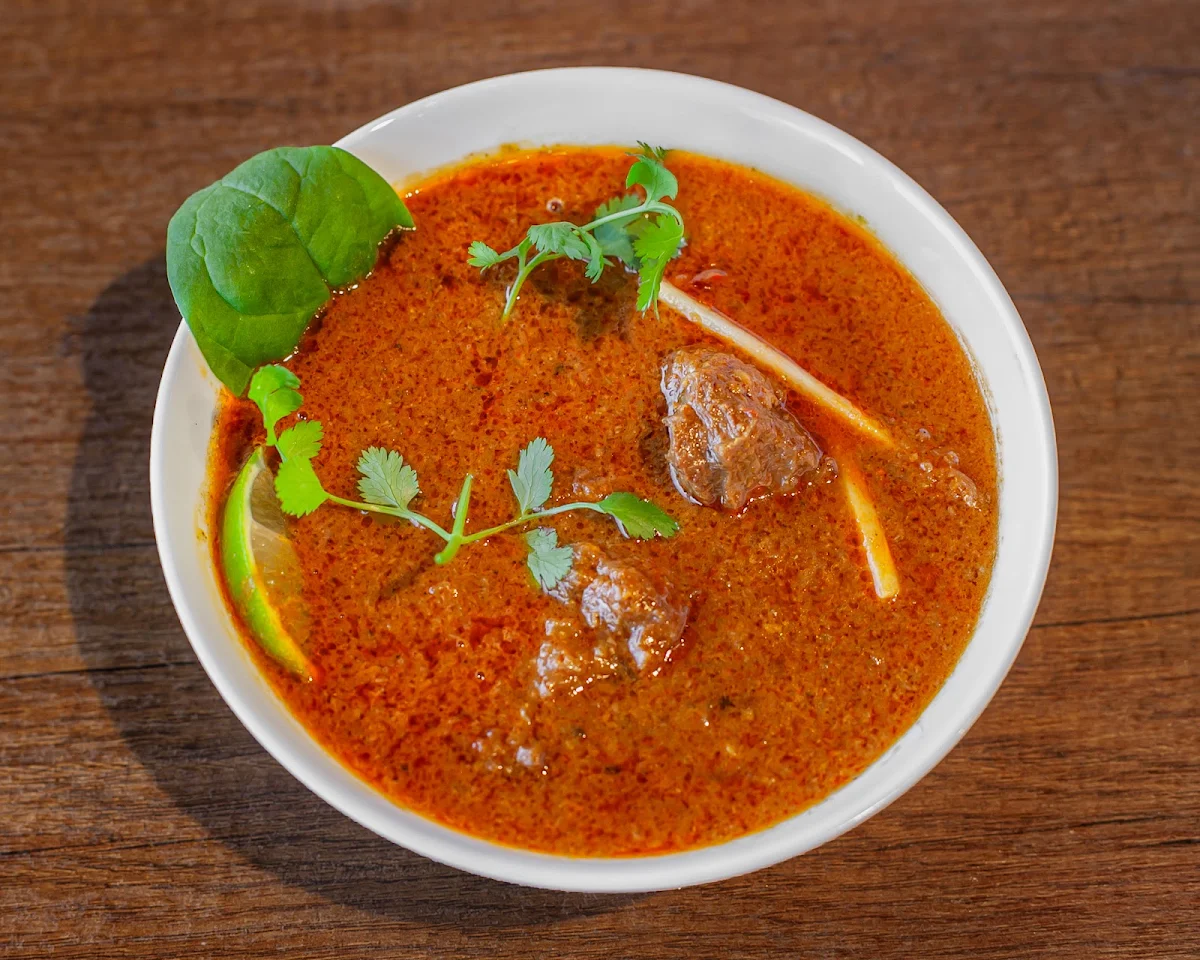Highlights, Fusion Five Restaurant (Indian, Indo- Chinese, Tandoori Delight, Sweets & Chaat)