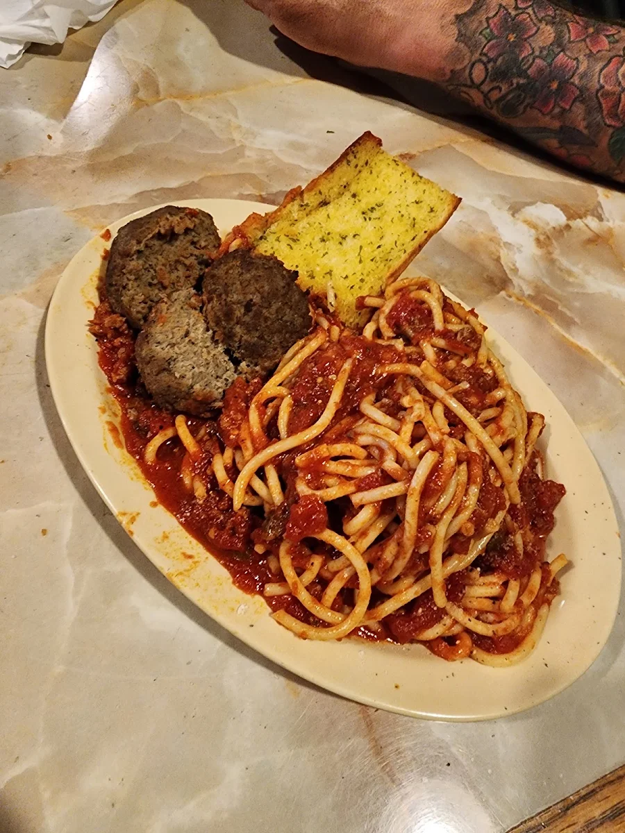 Spaghetti & Meatballs