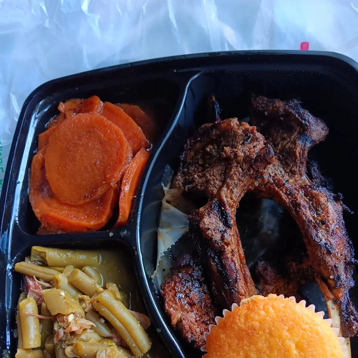 Lamb Chops with Yams N Green Beans