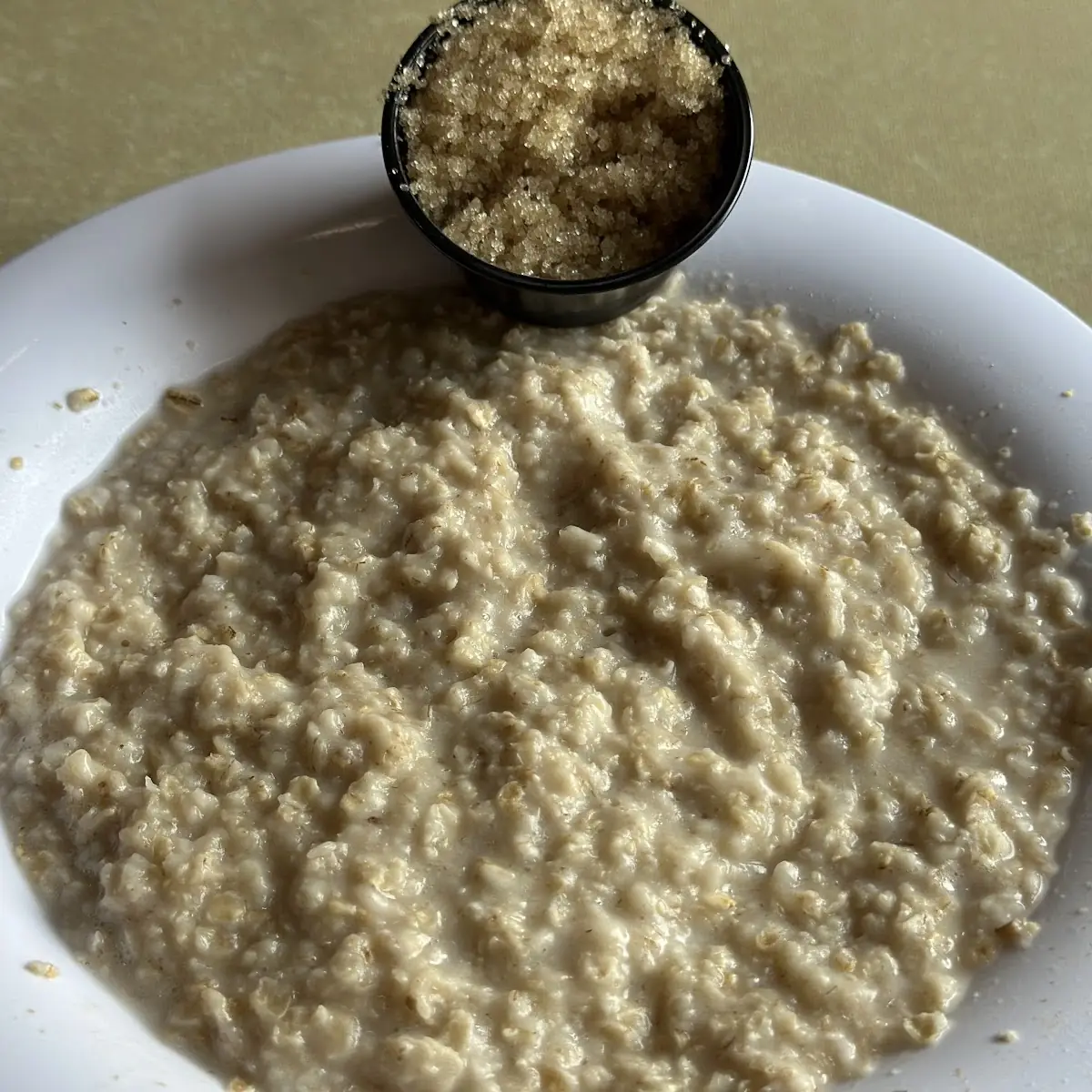 Creamy Oatmeal with Brown Sugar