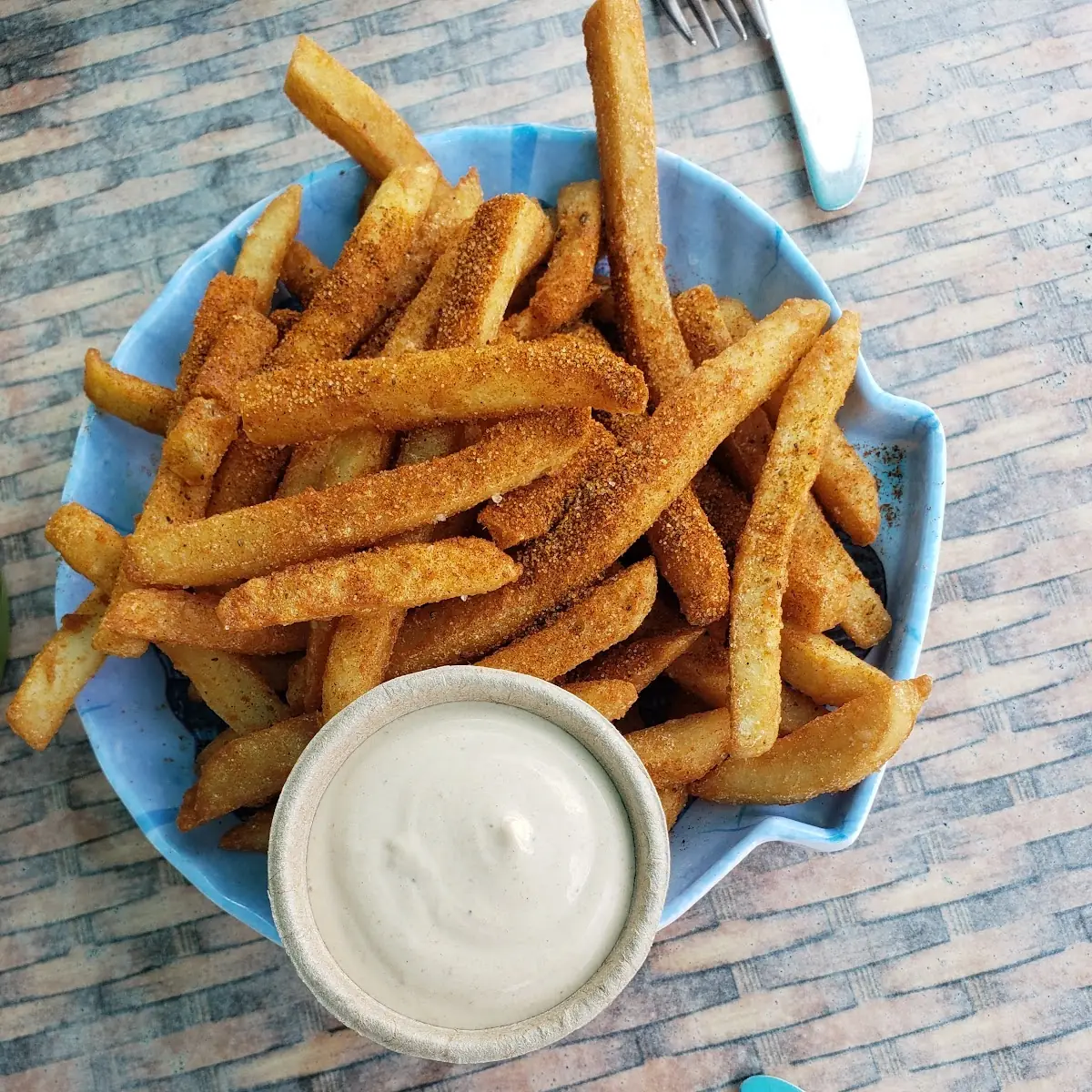 Crab Fries with Chipotle Mayo