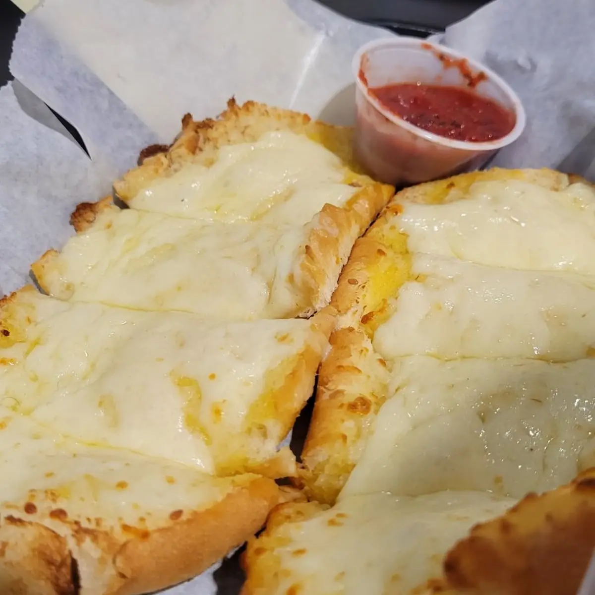 Bread Cheesy Garlic Bread