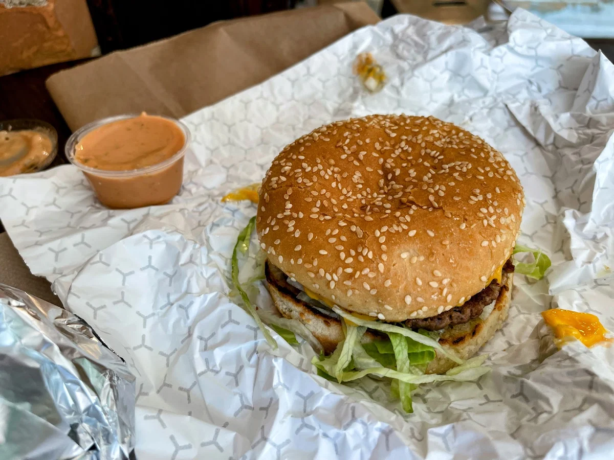 Vegan Cheese Burger, Soy Boys