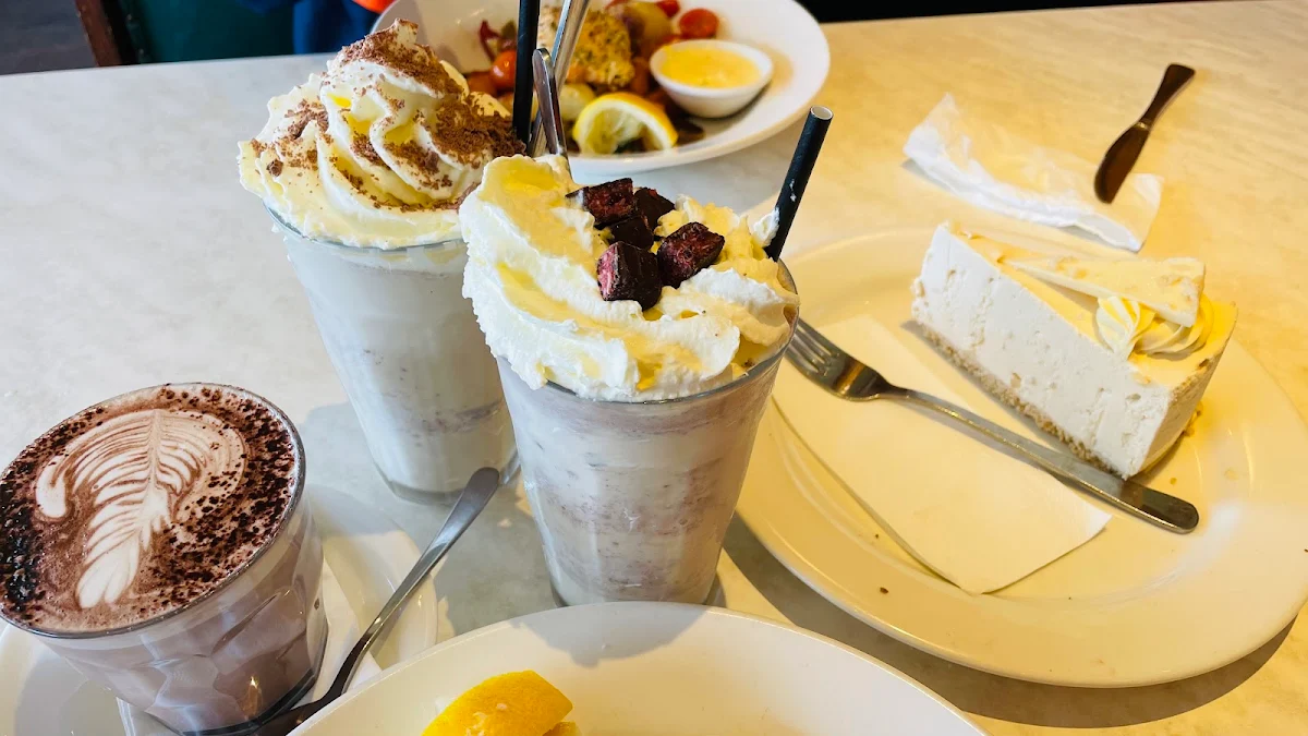 Macadamia Cake, Dôme Café - Butler