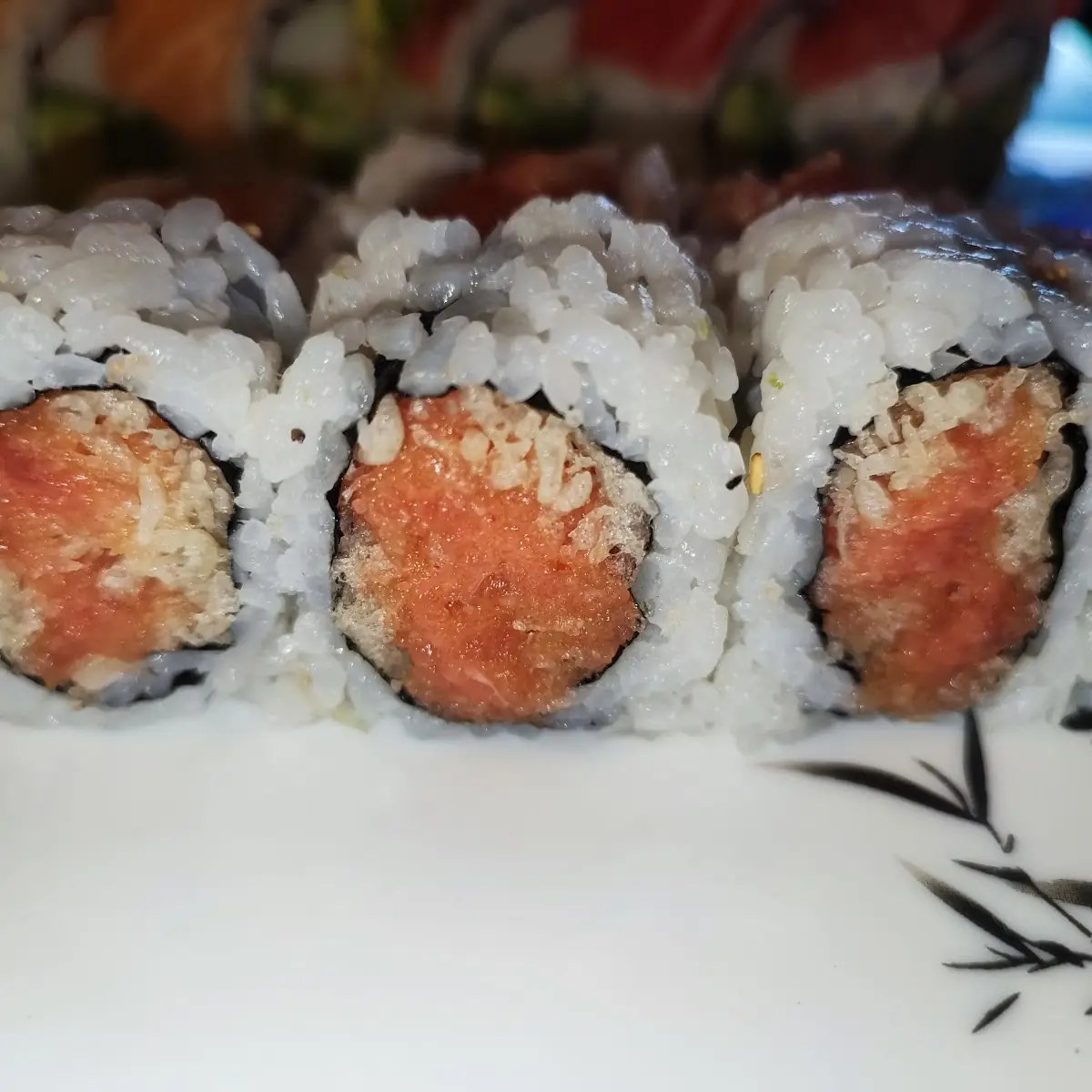 Spicy Salmon Roll