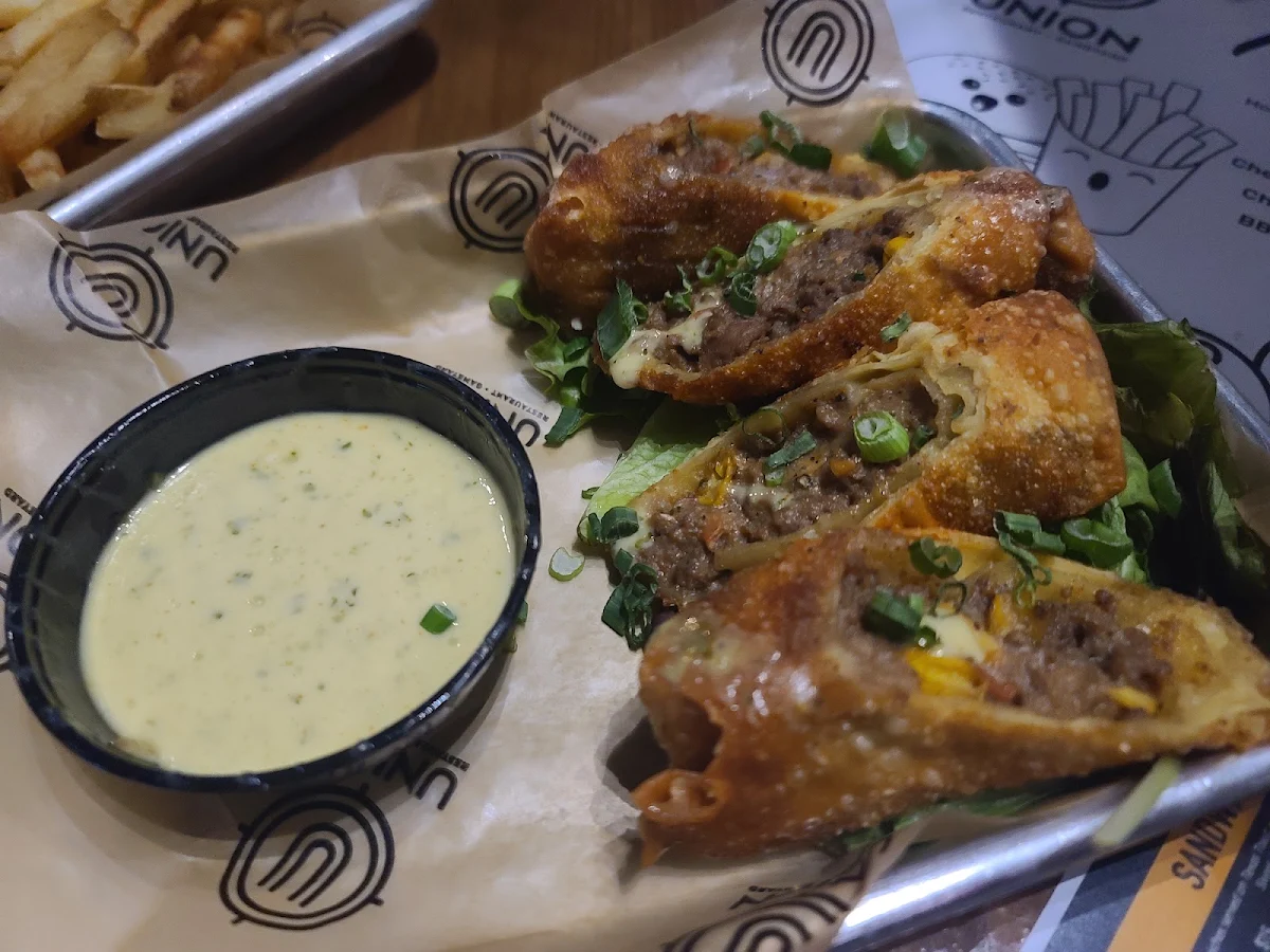 Hamburger Egg Roll