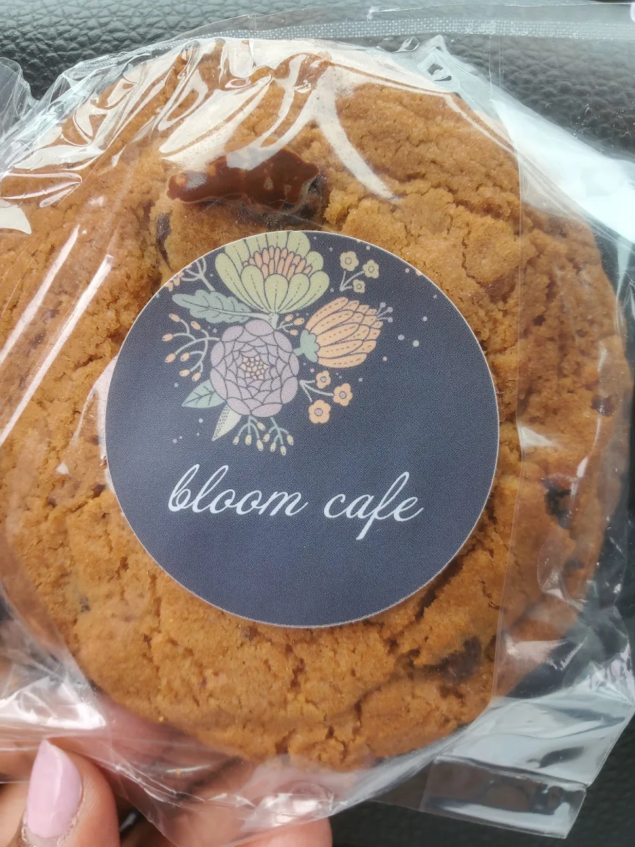 Vegan Chocolate Chip Cookie