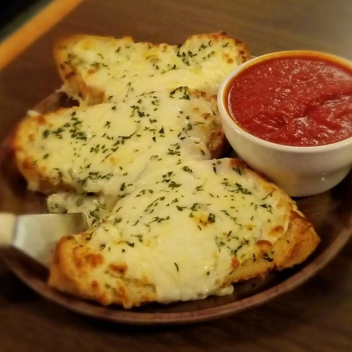 Garlic Bread with Cheese