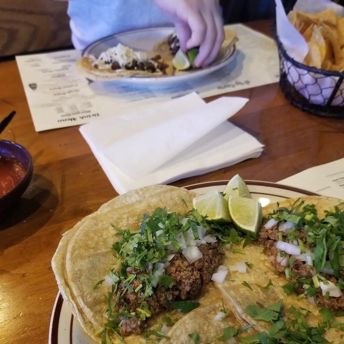3 Tacos Carne Molida Al Carbon