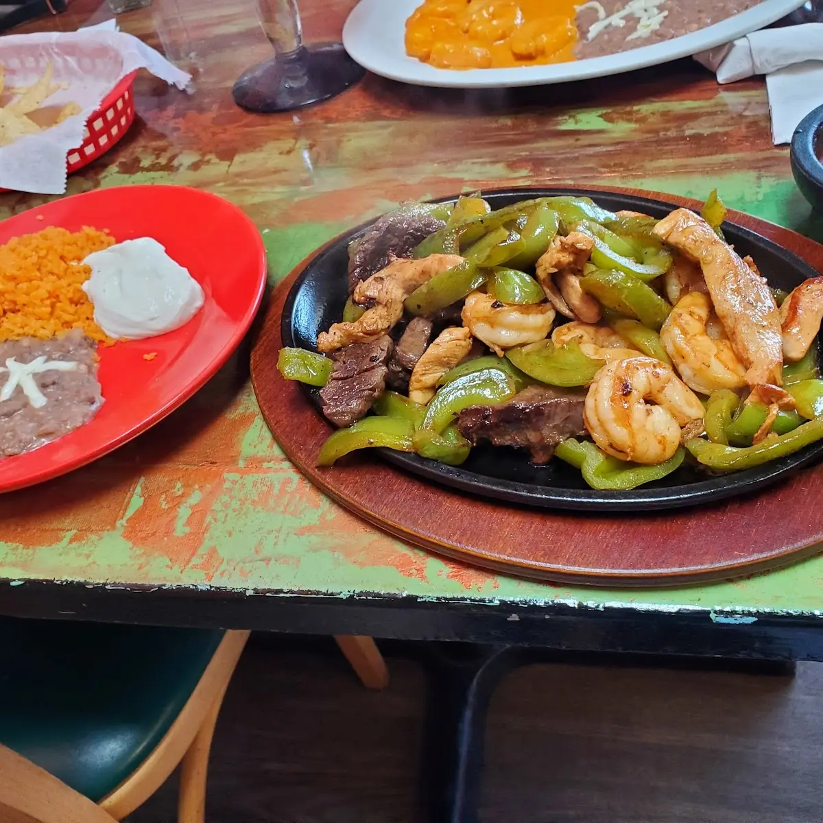 Steak & Shrimp Fajitas