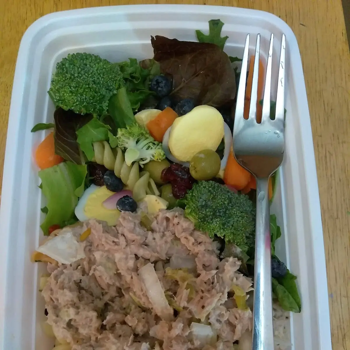 Tuna Tossed Salad