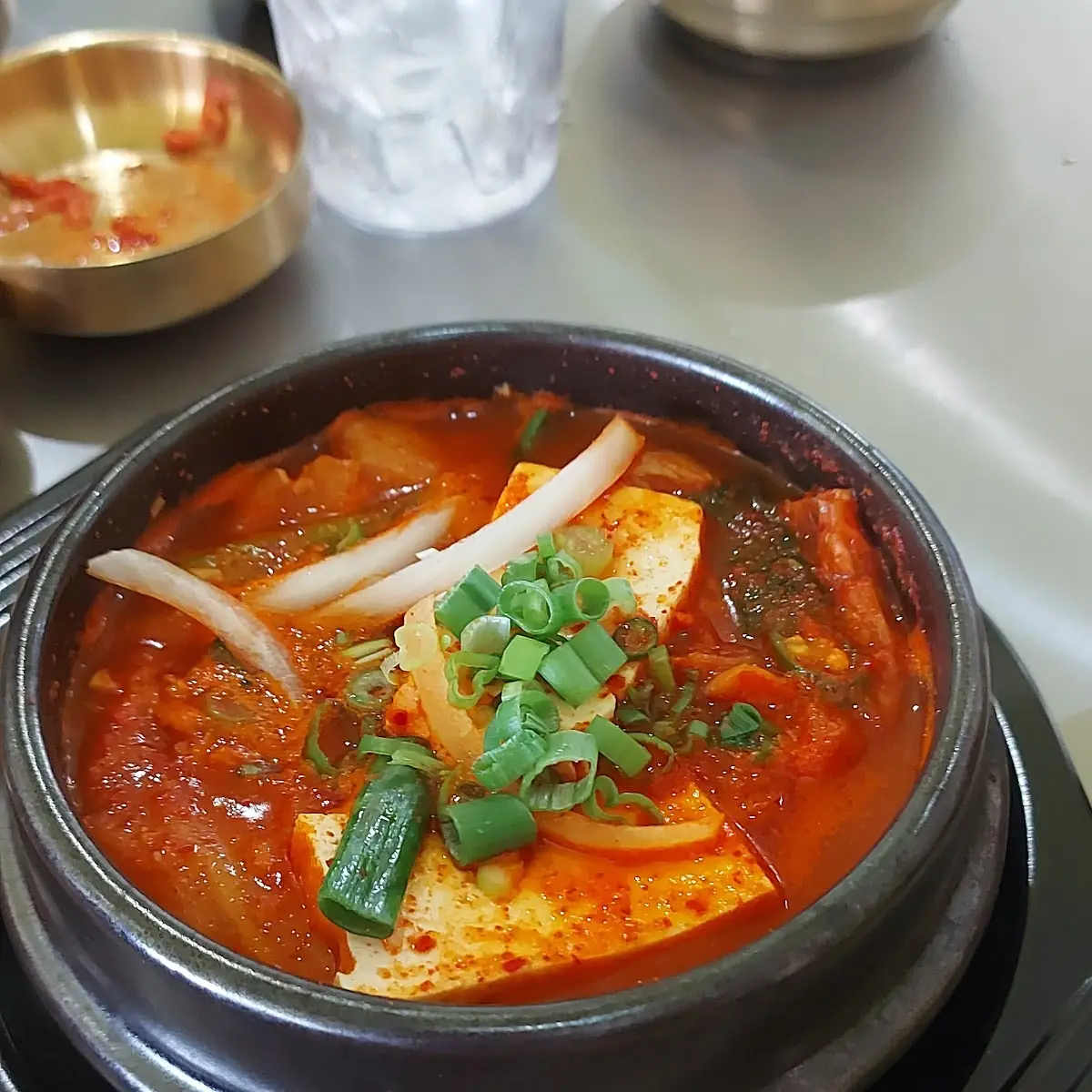 Pork Kimchi Stew, 대박집.윈저DAEBAK JIB RESTAURANT