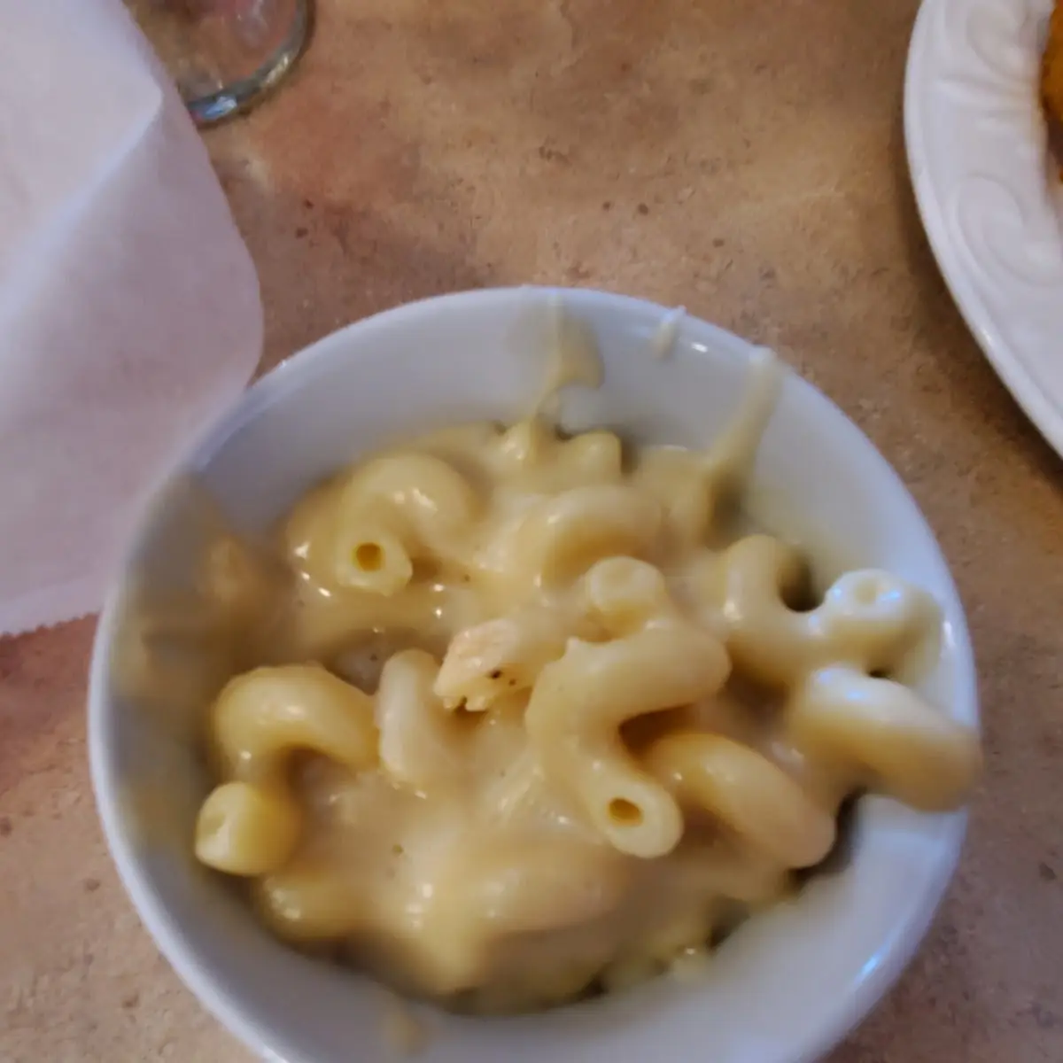 White Cheddar Mac-N-Chees