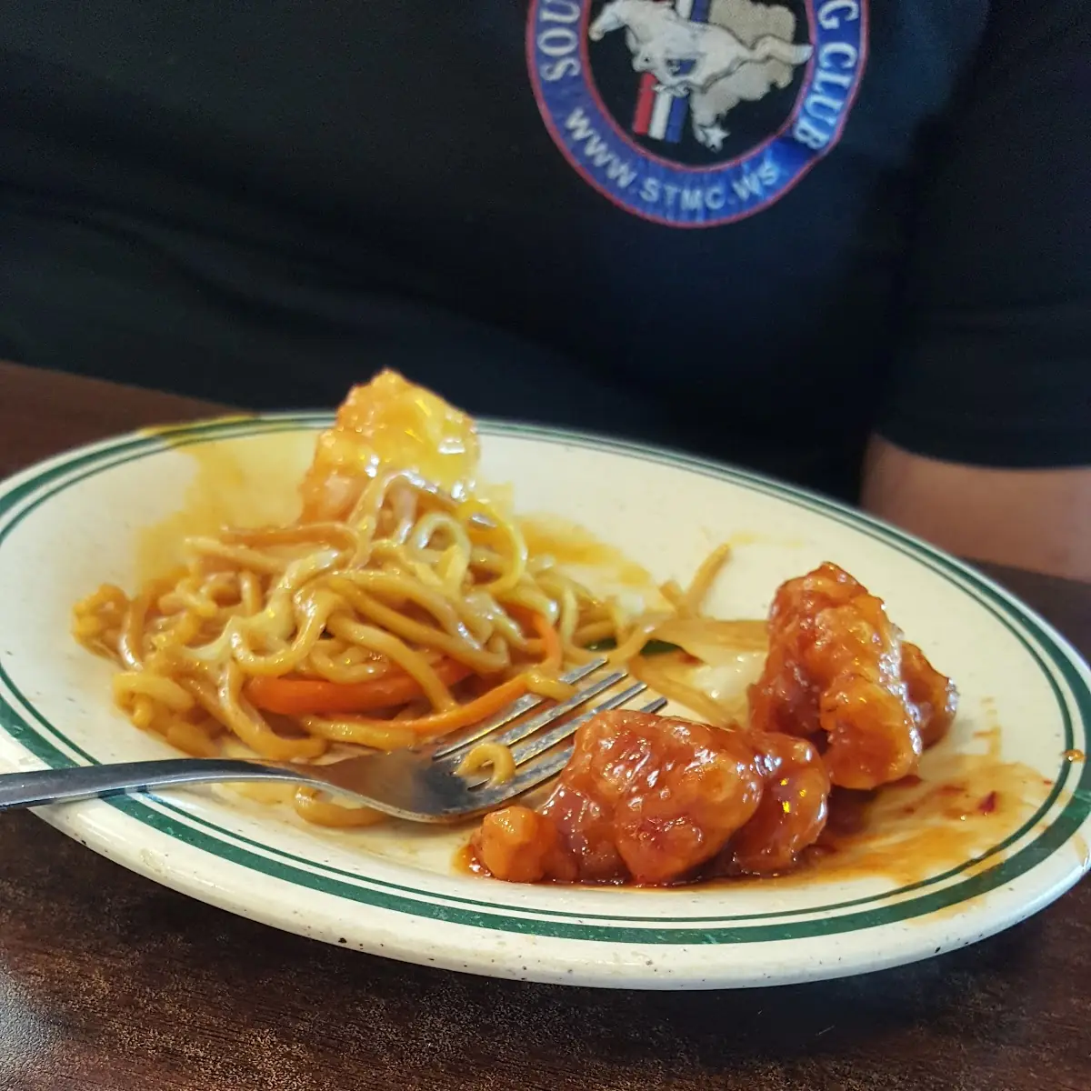 Orange Chicken and Lo Mein Noddles