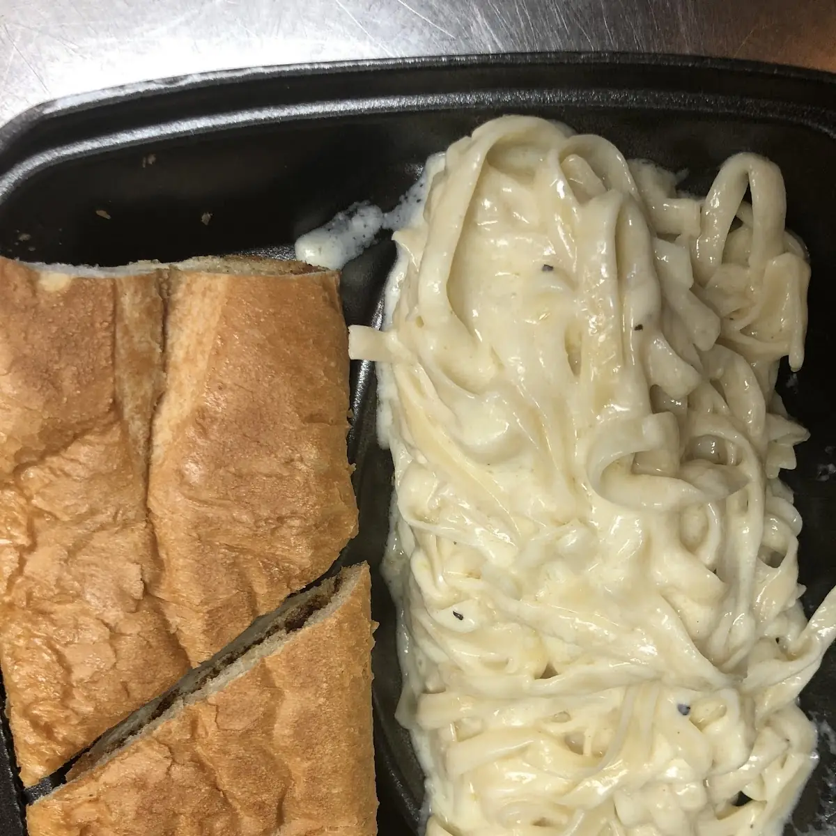 Fettuccine Alfredo