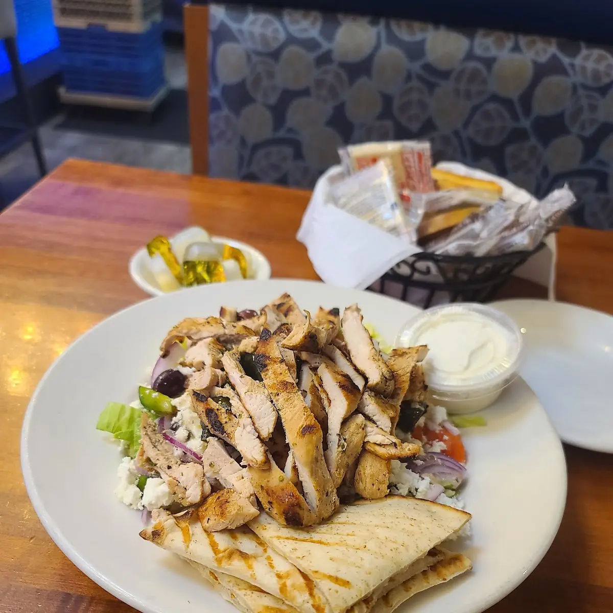 Greek Salad with Grilled Chicken