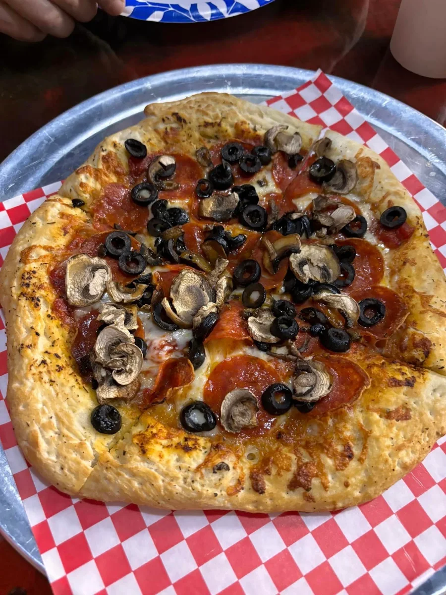 Pepperoni Black Olives Mushroom Pizza