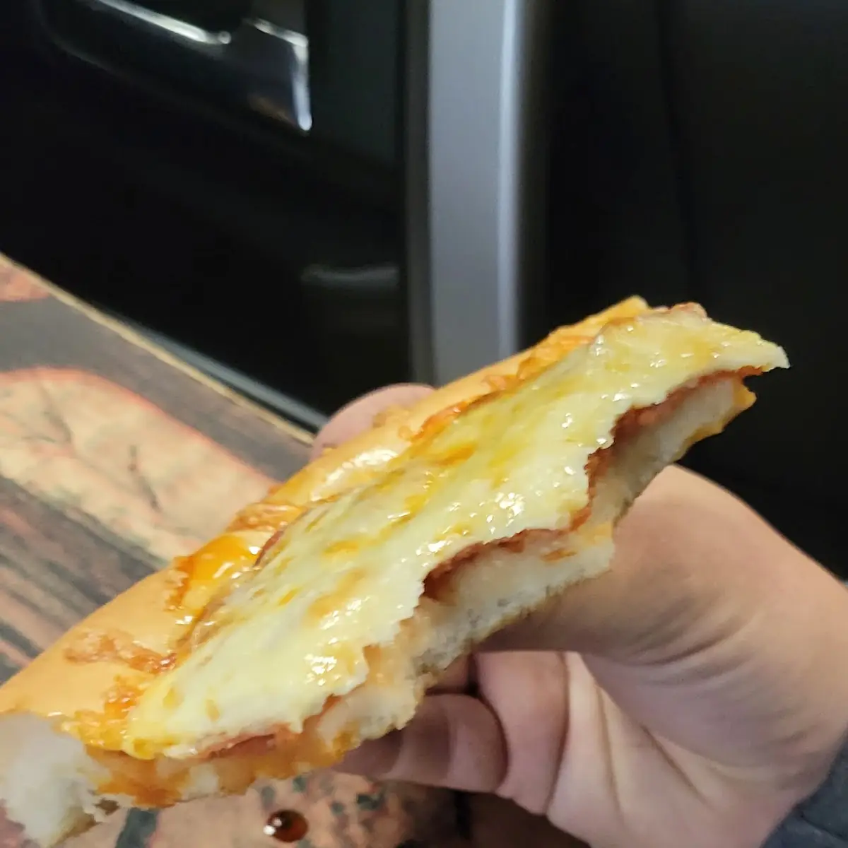 Large Pepperoni Pizza