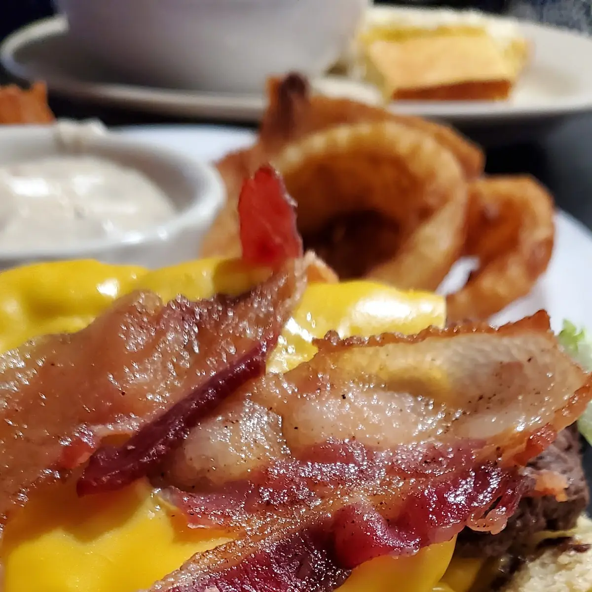 Bacon Cheeseburger