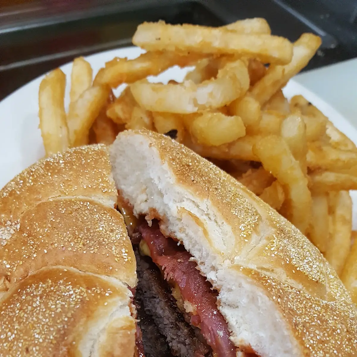 77 Doble Cheeseburger Platter