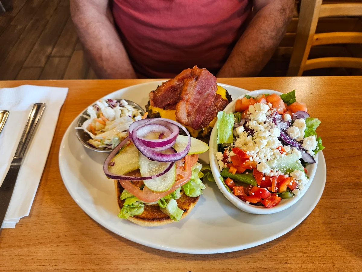 Banquet Burger, Sunset Grill