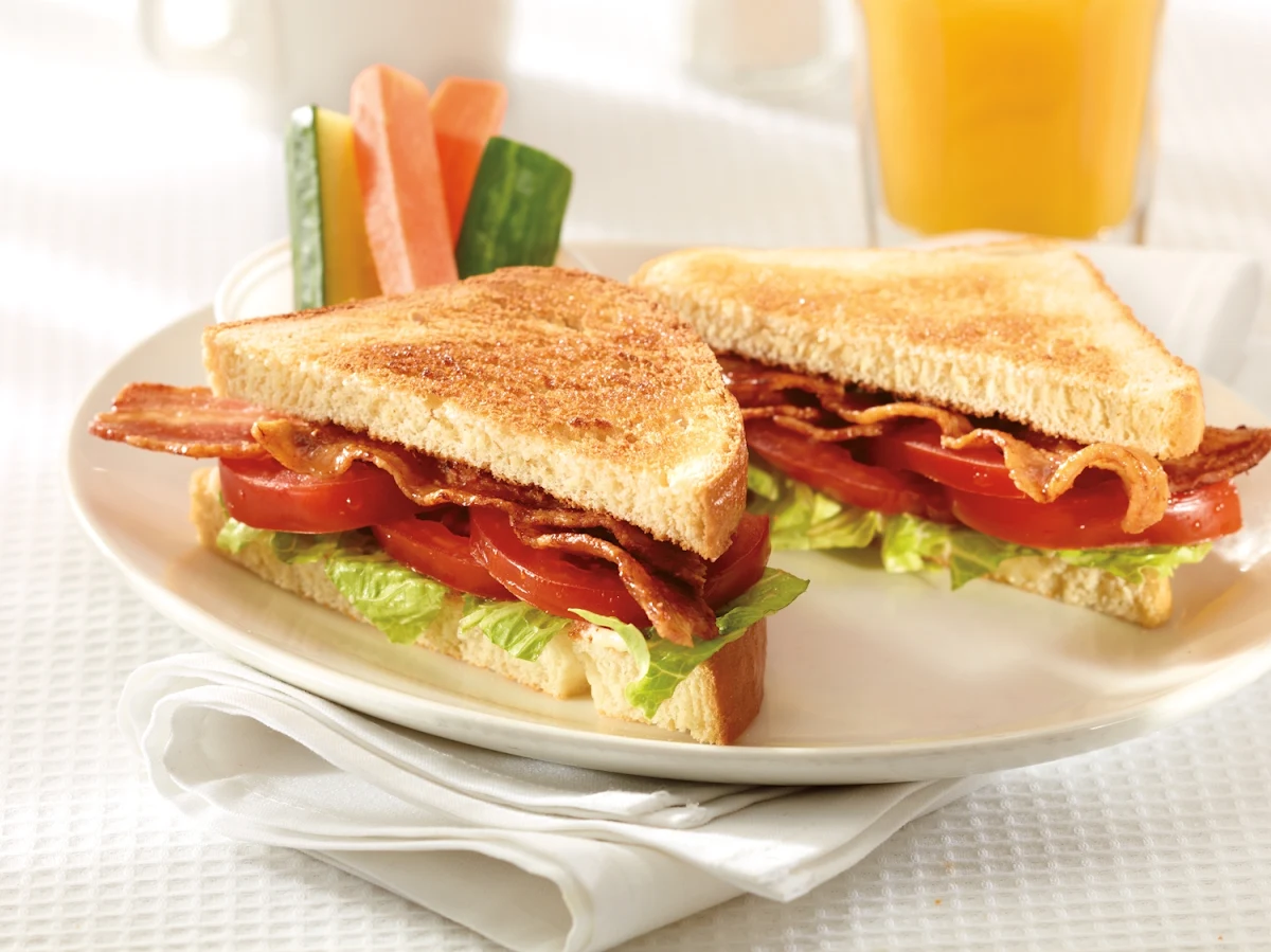 Classic blt Sandwich, Sunset Grill