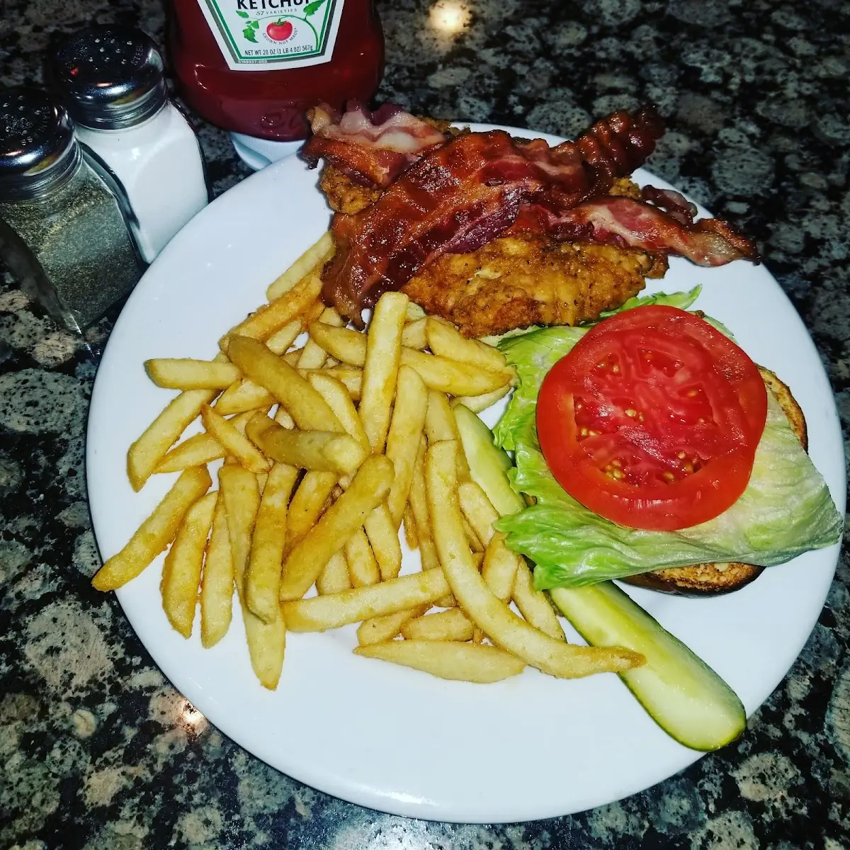 Fried Chicken blt