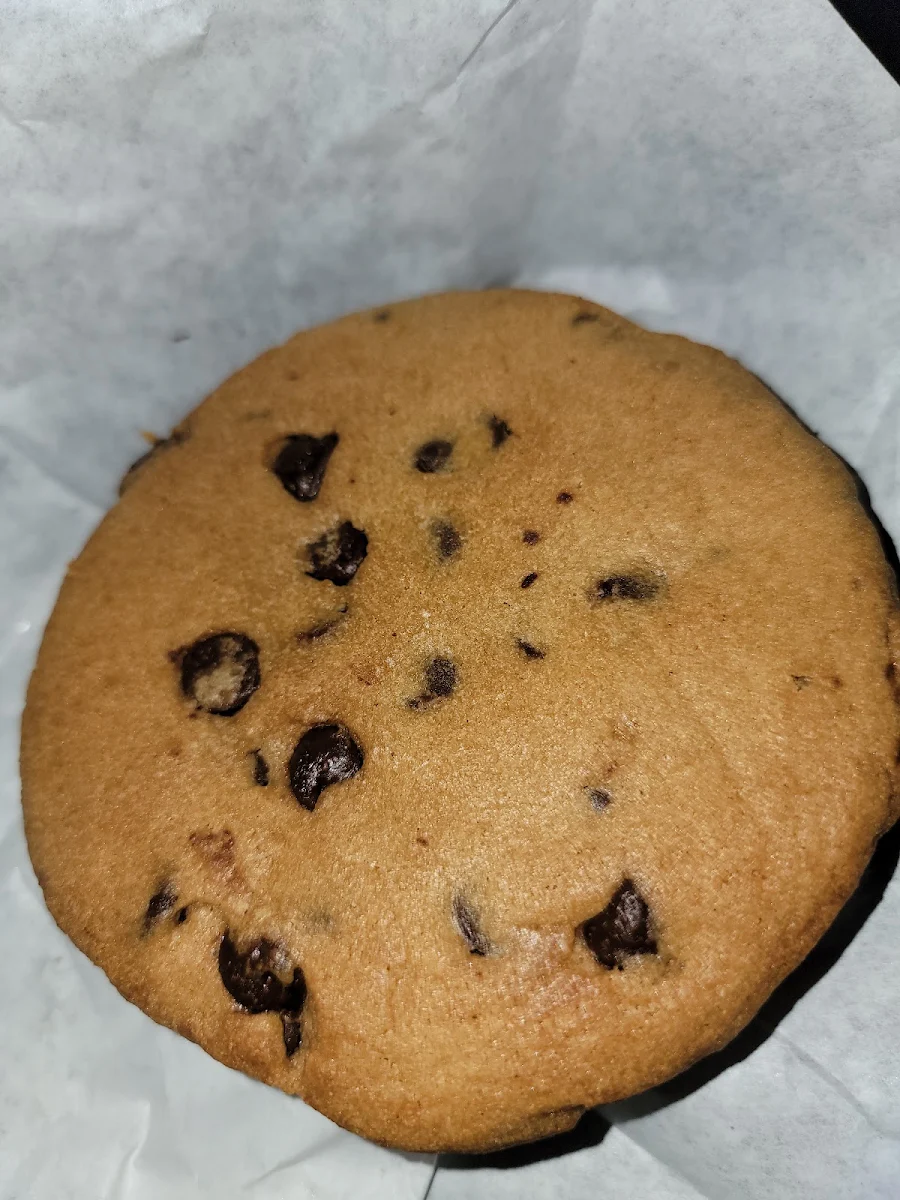 Chocolate Chip Cookie