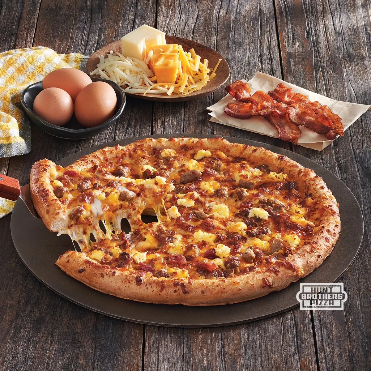 Lotsa Meat Pizza