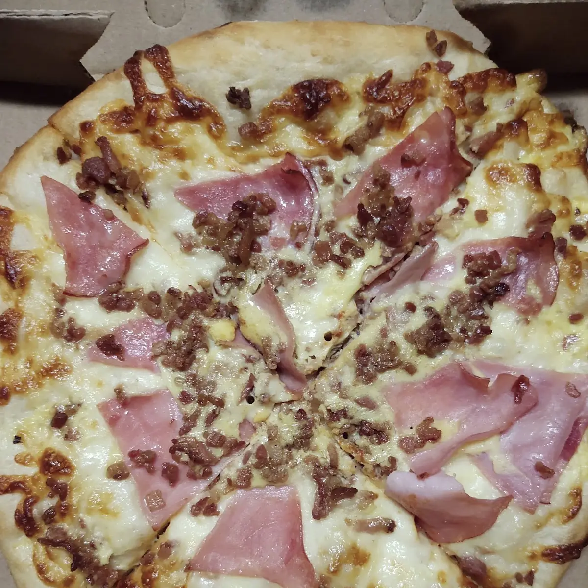 Breakfast Pizza with Ham