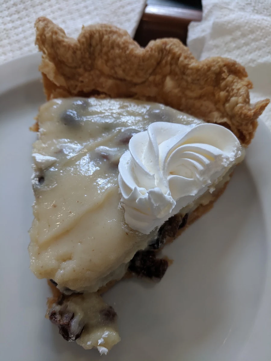 Sour Cream Raisin Pie