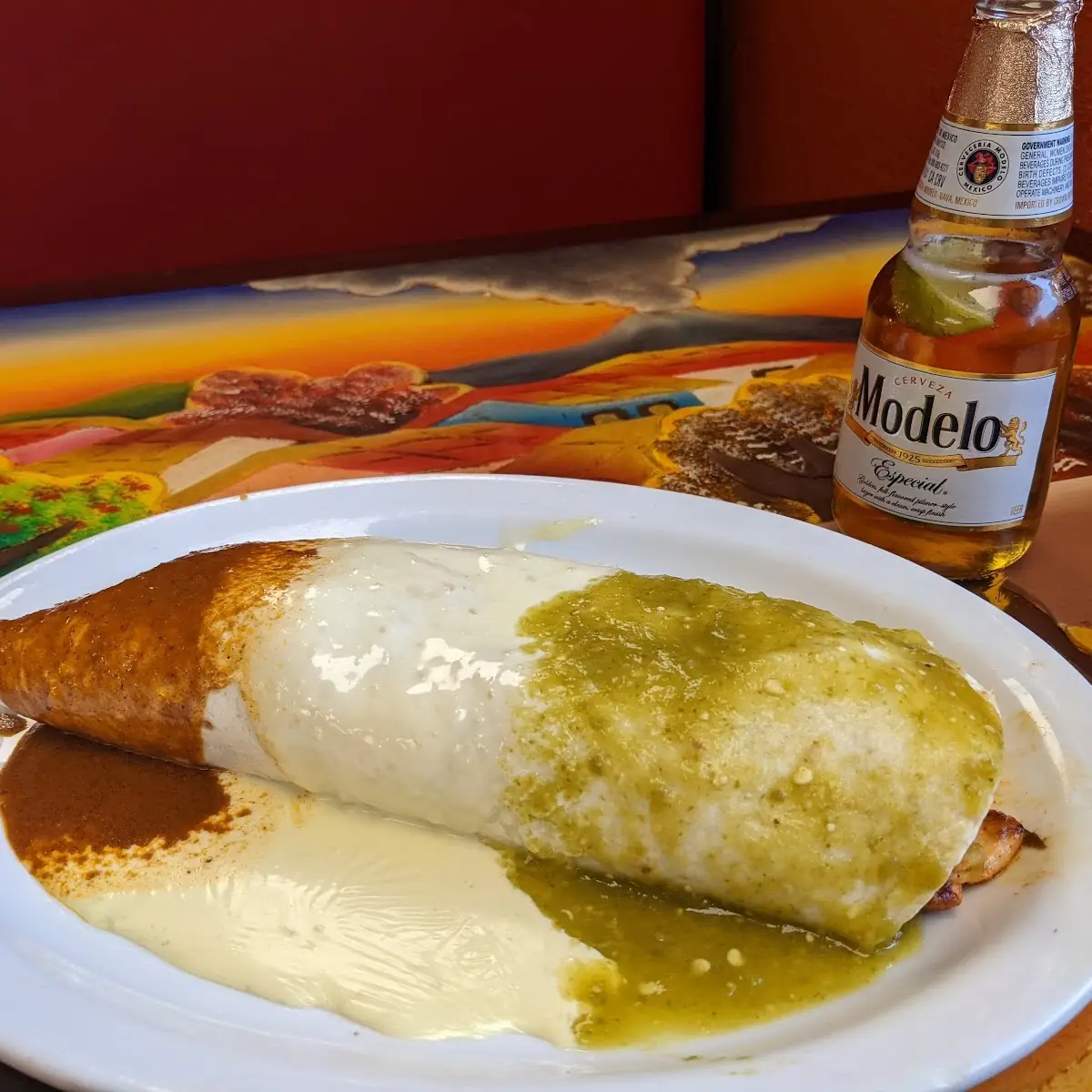 Trios Burrito