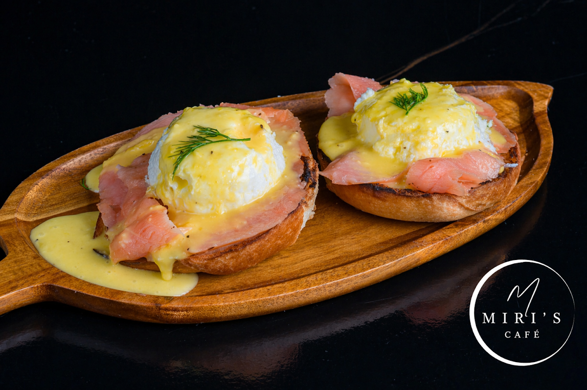 Eggs Benedict