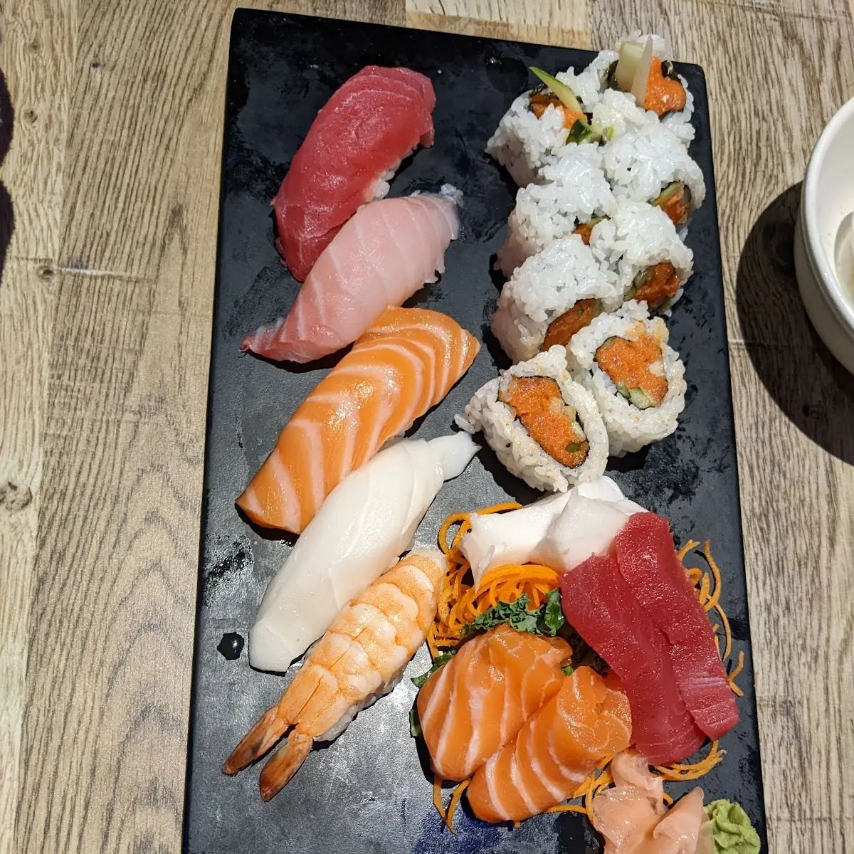 Sushi Deluxe