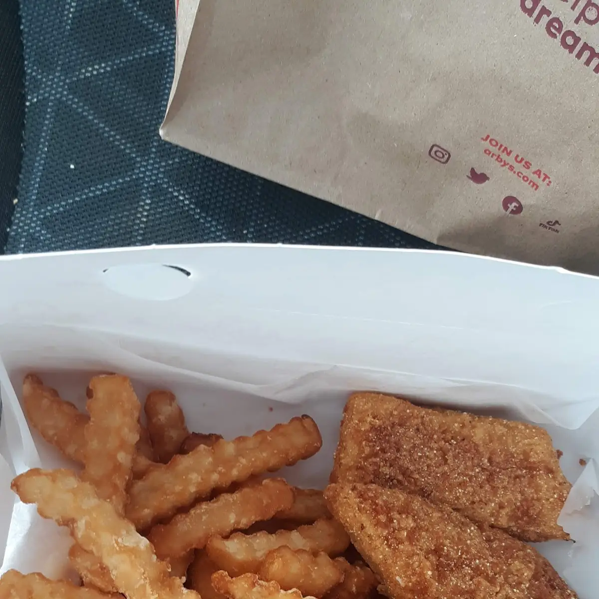 Hushpuppy Breaded Fish Strips Meal