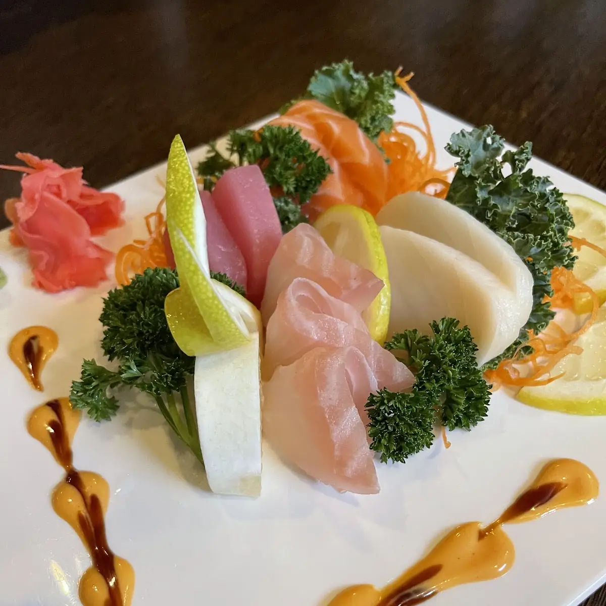 Sashimi Combo L