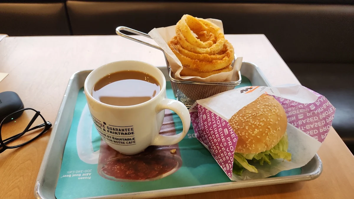Spicy Chicken Burger Combo Onion Rings, A&W Canada