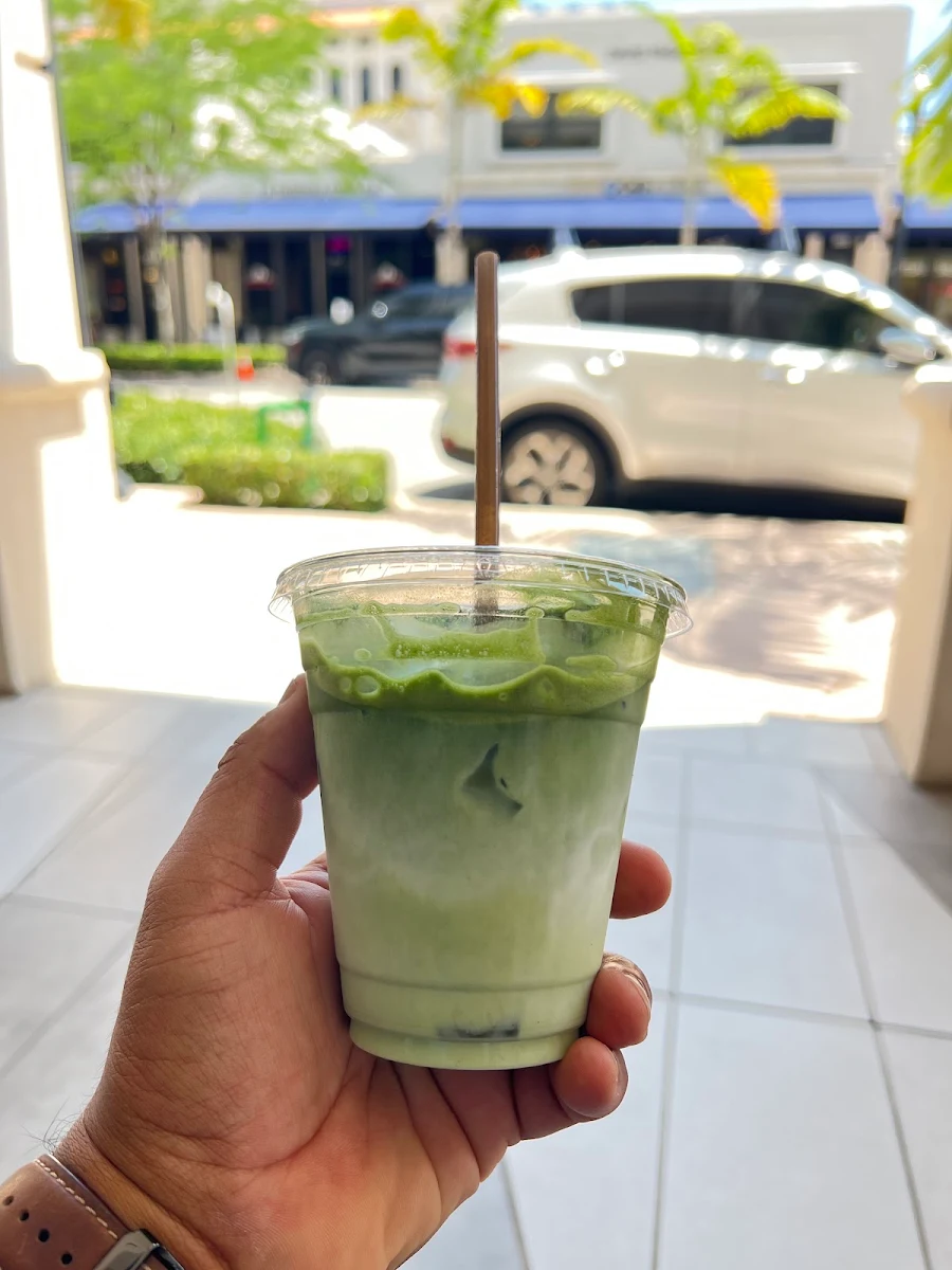 Iced Matcha Latte with Foam