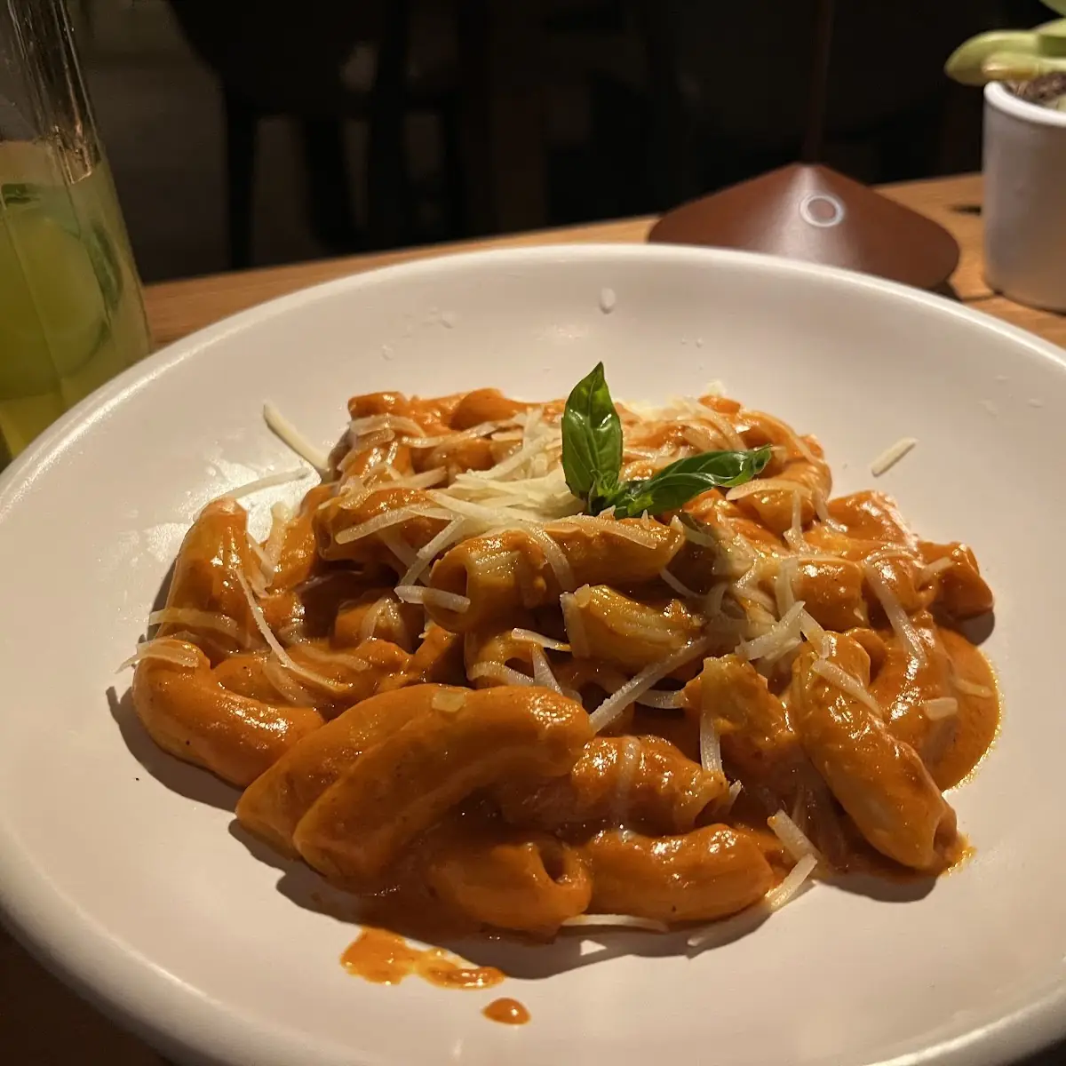 Rigatoni with Spicy Vodka Sauce