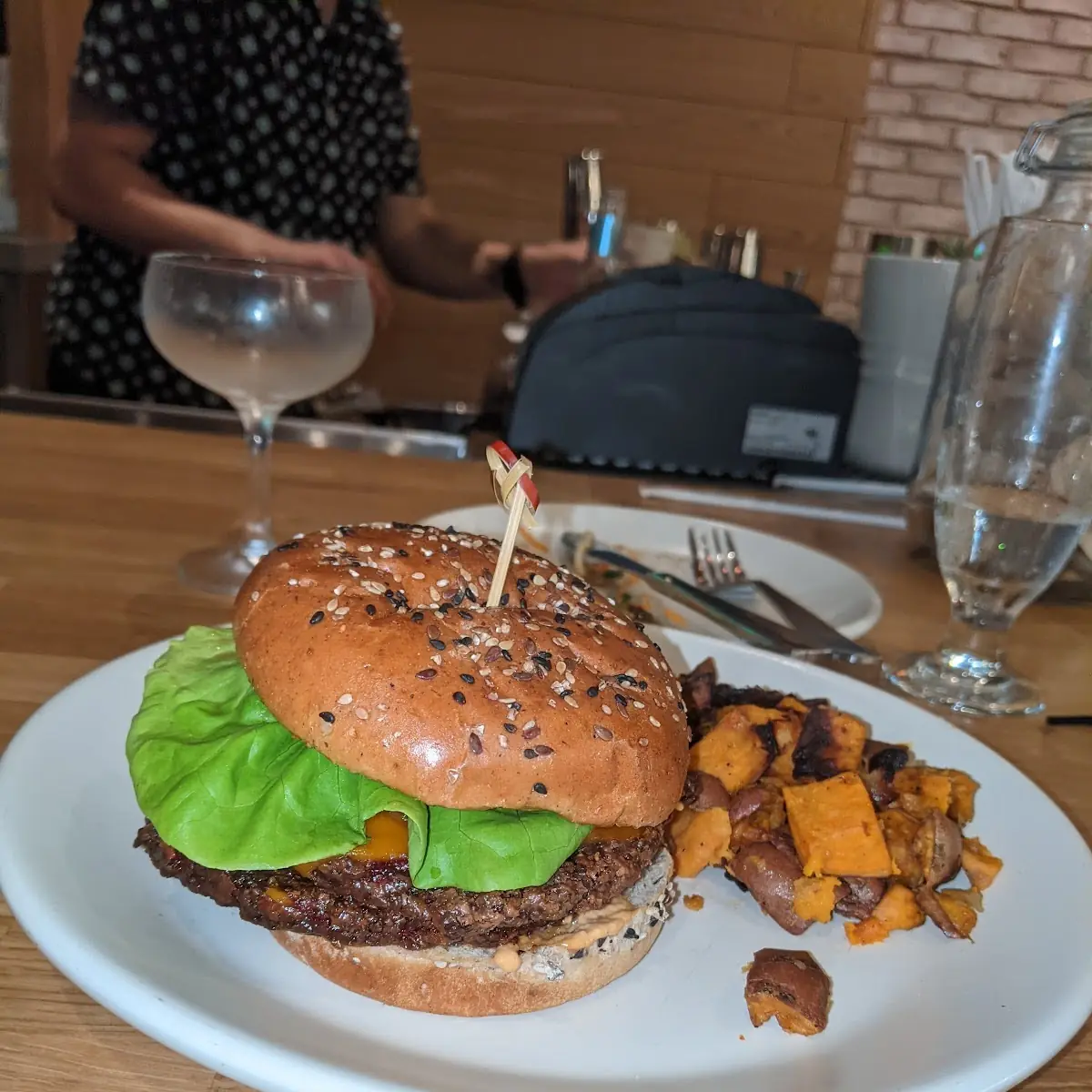 Vegan Double Cheeseburger V