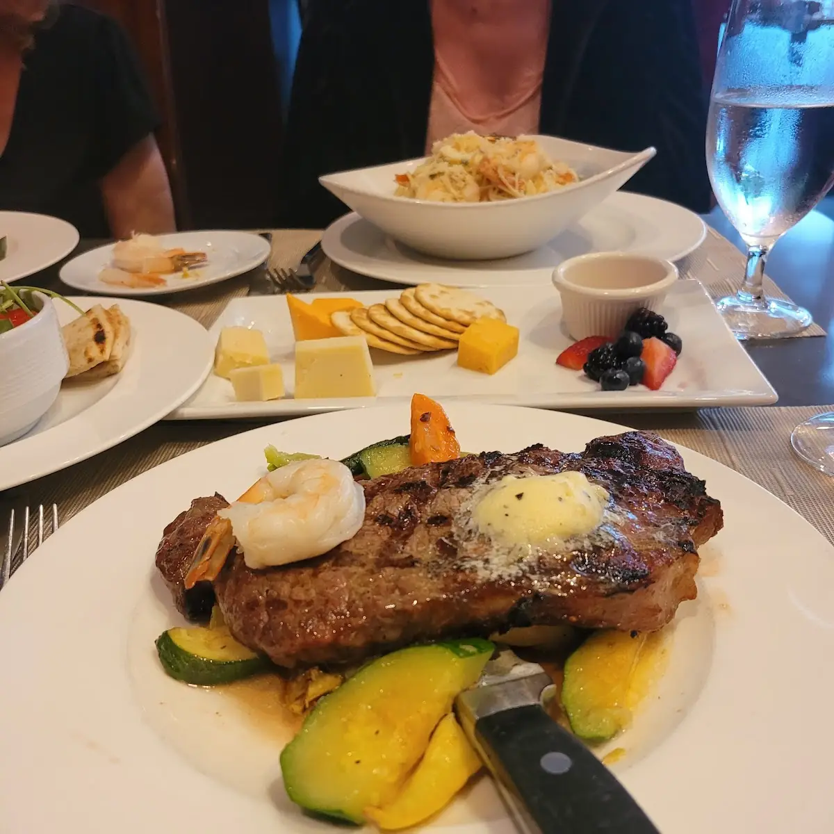 Seven Hills Steak and White