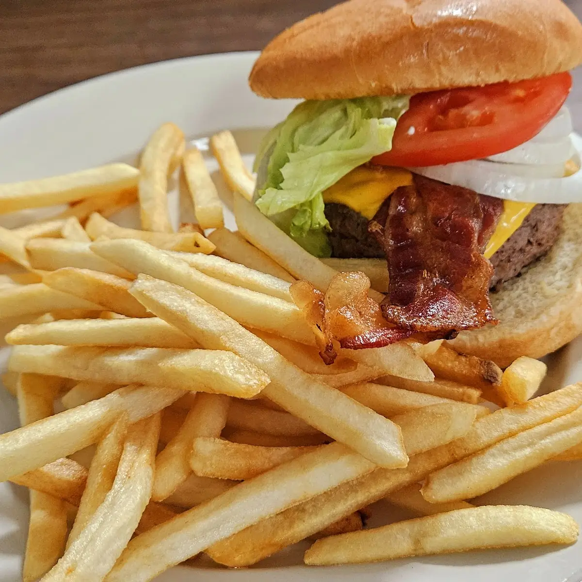 Bacon Cheeseburger with Fries