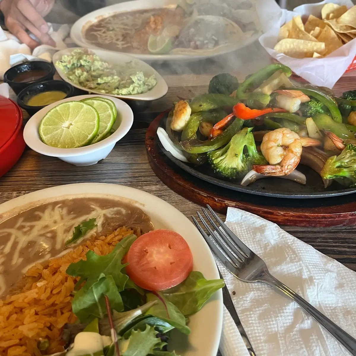 Salad and Shrimp Fajitas