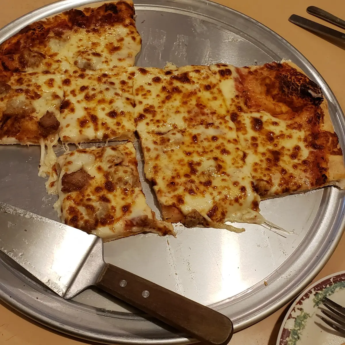 Haha Cheese & Half Sausage Pizza
