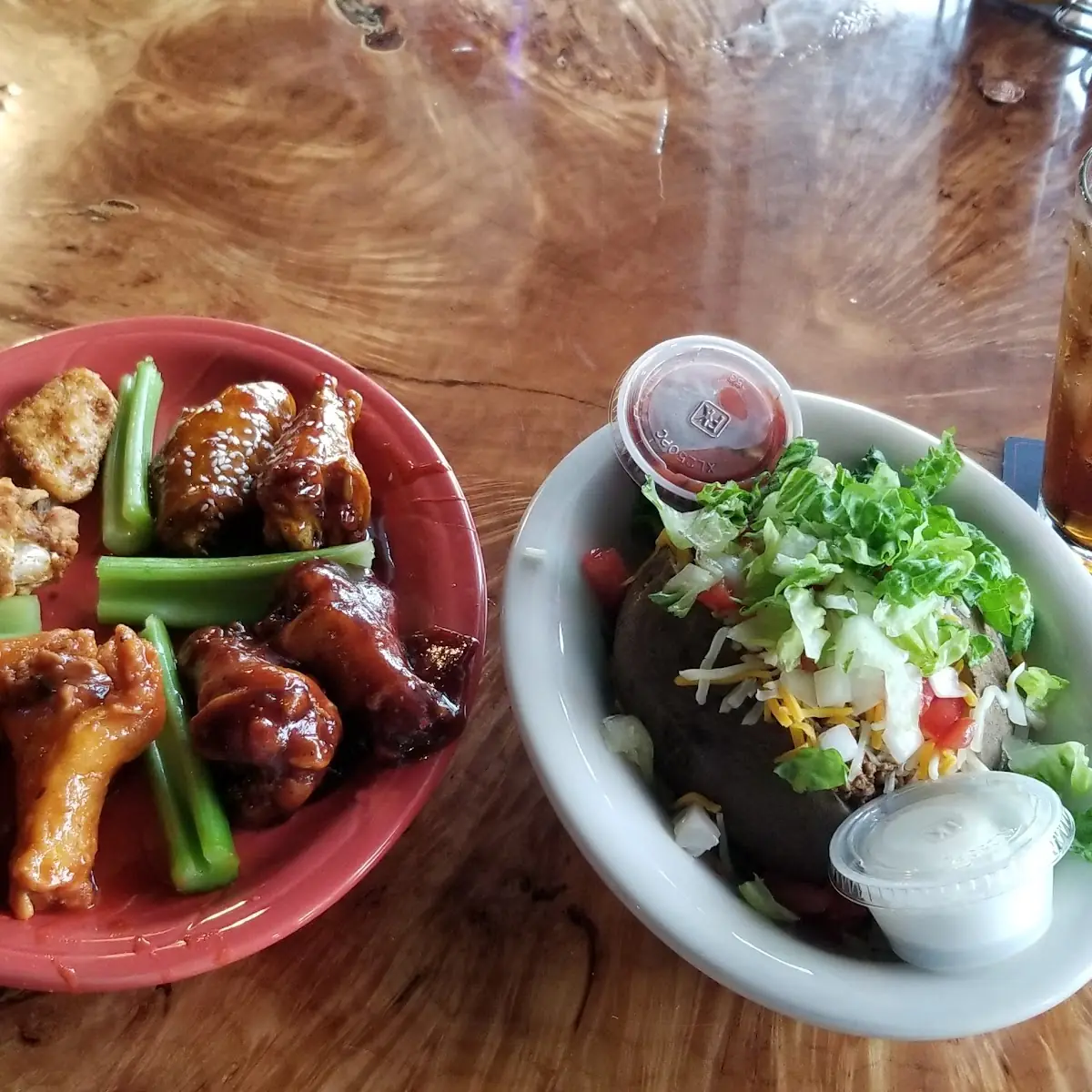 8 Wing Sampler Platter