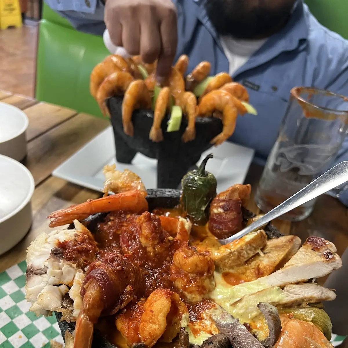 Molcajete Mar Y Tierra