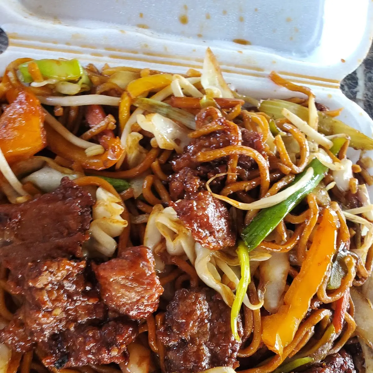 - Combo Lo Mein