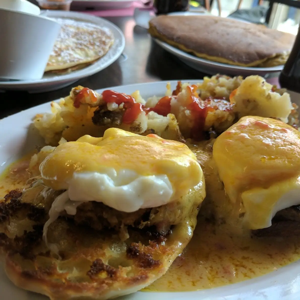 Crab Benedict