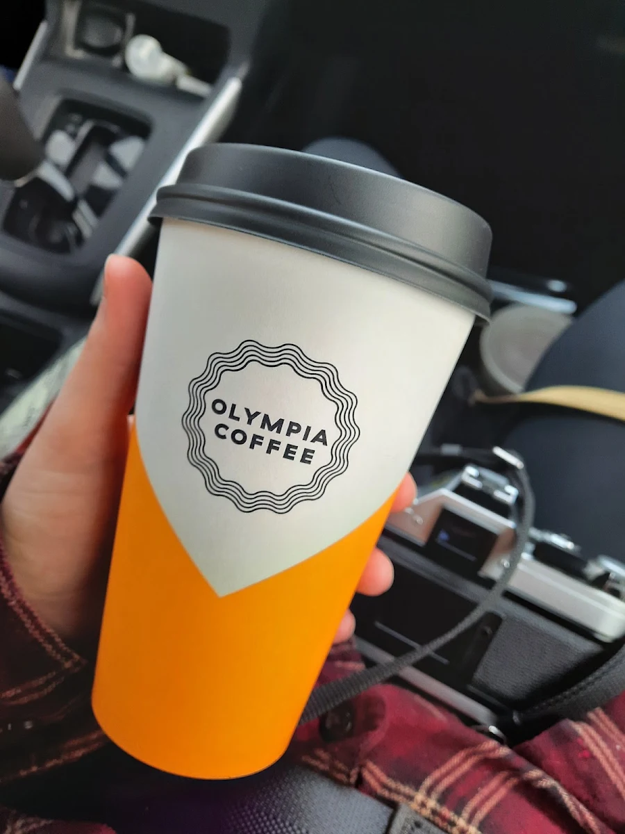 Raspberry White Chocolate Mocha with Oatmilk