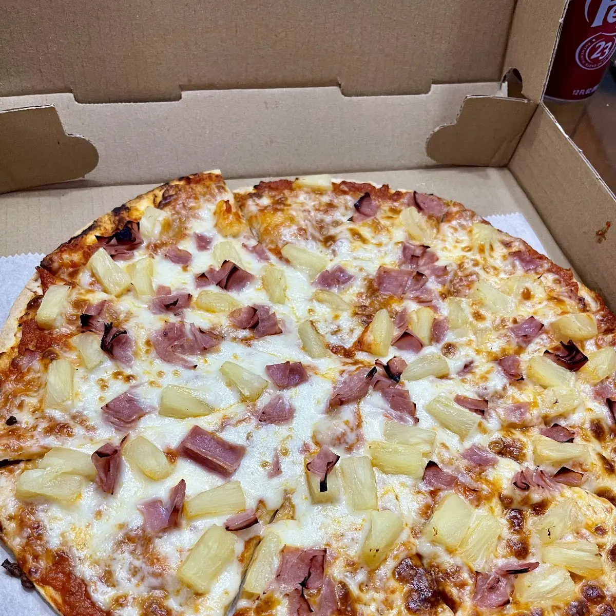 Hawaiian Pizza 12
